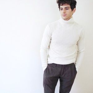 Cream knit detail turtleneck sweater